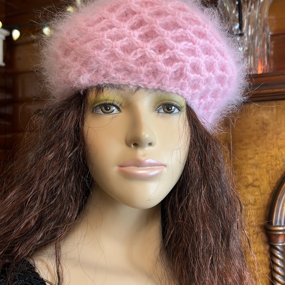 Heaslip angora rabbit beret - Picture 8 of 9